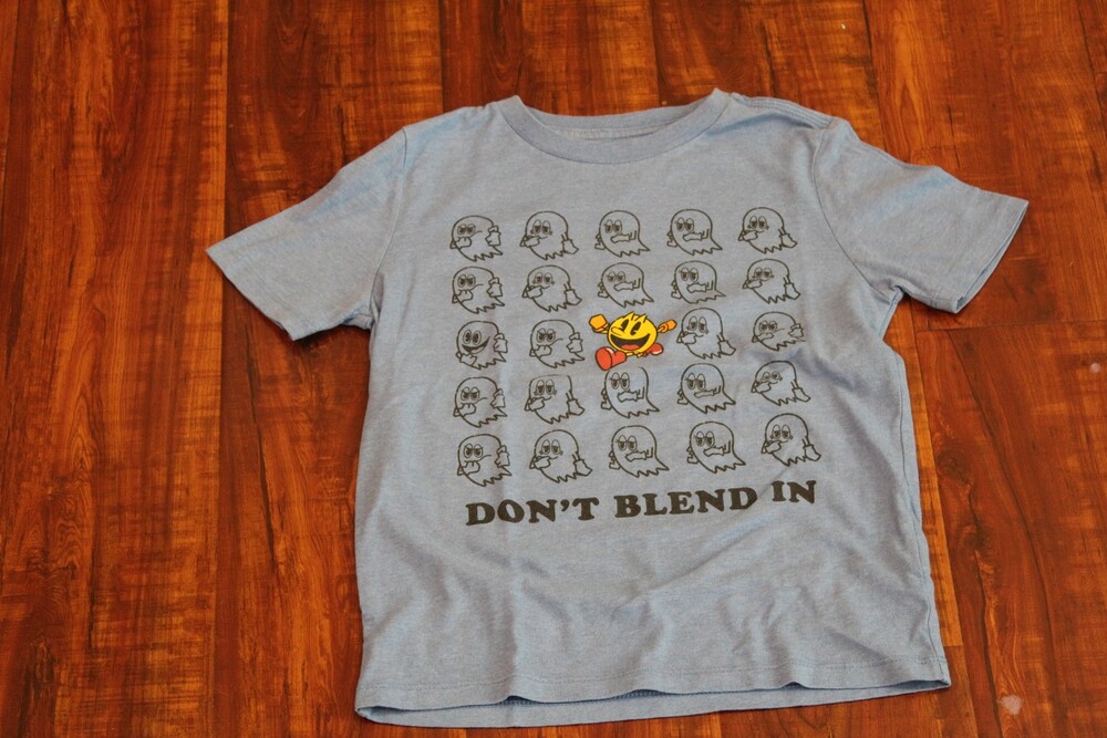 Gap Size 5y Blue Short Sleeve Pac-Man Graphic T-Shirt Kids
